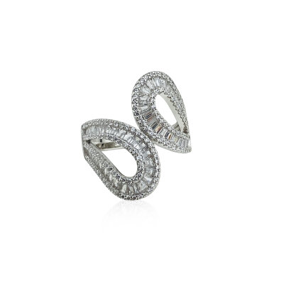 Baguette Wave Ring - by Eda Çetin