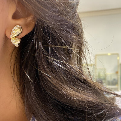 Butterfly Form Earrings - by Eda Çetin