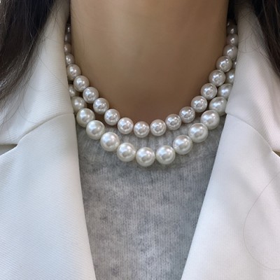 Carmen Pearl Necklace - Medium - Thumbnail