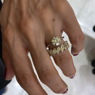 by Eda Çetin - Champagne Solitaire Ring - 2 Carat (1)