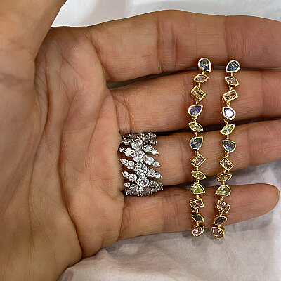 Colorful Long Earrings - by Eda Çetin