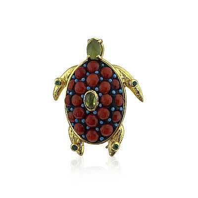 Coral Turtle Brooch - by Eda Çetin