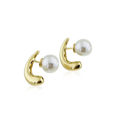 Drop Pearl Earrings - by Eda Çetin