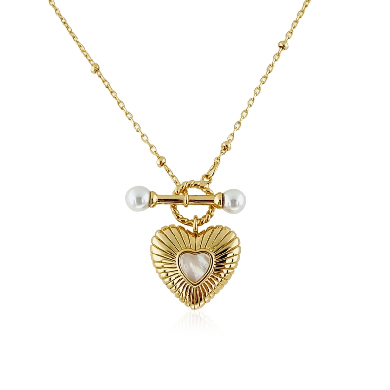 Espino Pearl Lock Detailed Heart Necklace