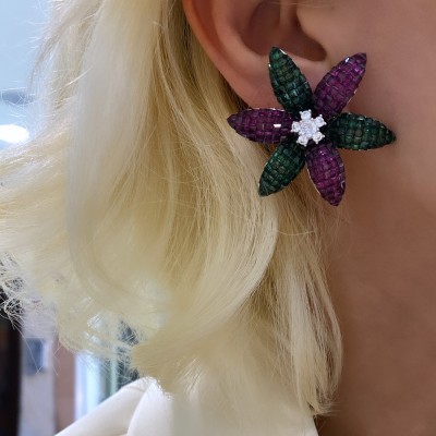  Grand Lotus Design Earrings - Thumbnail