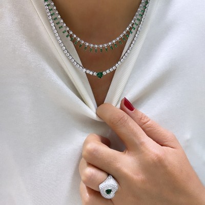 Green Nue Baguette Necklace - Thumbnail
