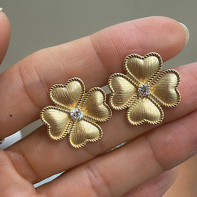 Italian Clover Earrings - by Eda Çetin
