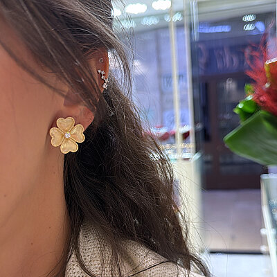 Italian Clover Earrings - by Eda Çetin