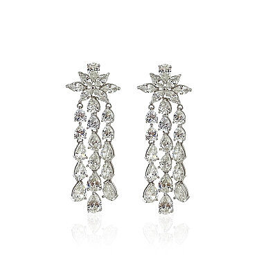 Lewi Moissanite Stone Earrings - by Eda Çetin