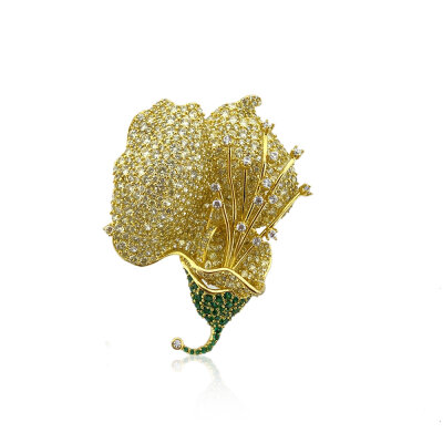 Lirio Brooch - by Eda Çetin