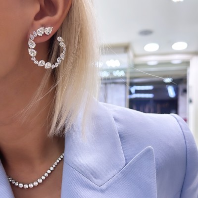 by Eda Çetin - Moissanite Asymmetric Drop Earrings (1)
