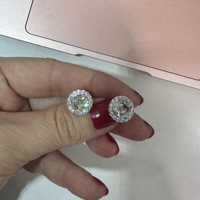 Moissanite Classic Setting Solitaire Earring - by Eda Çetin