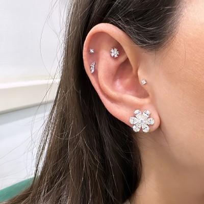 byEdaÇetin - Moissanite Clover Earring