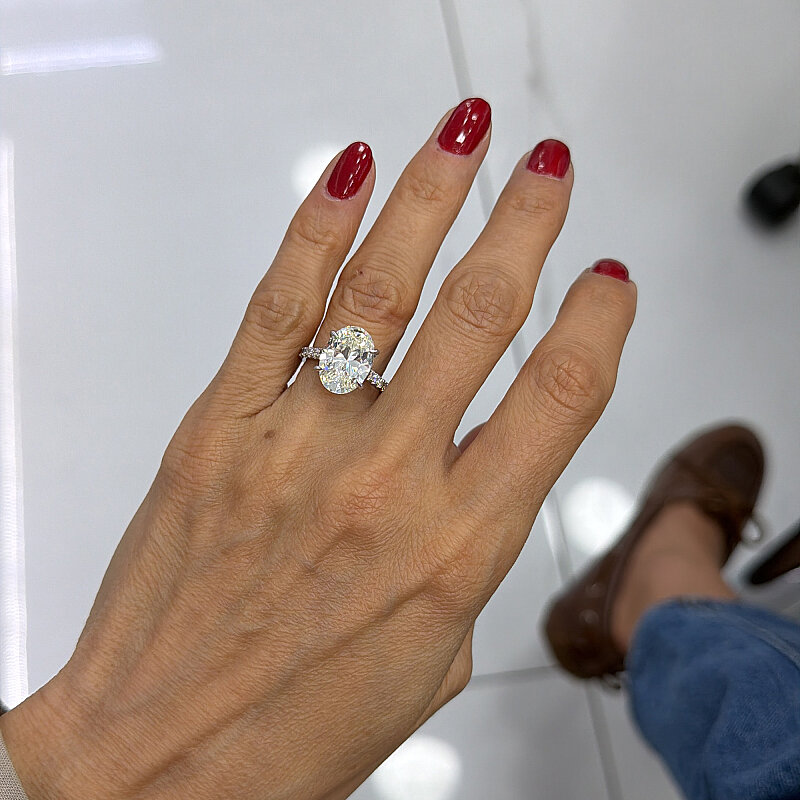 Moissanite Oval Large Form Ring - 1