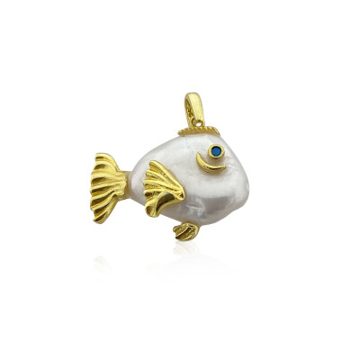Pearl Fish Pendant - by Eda Çetin