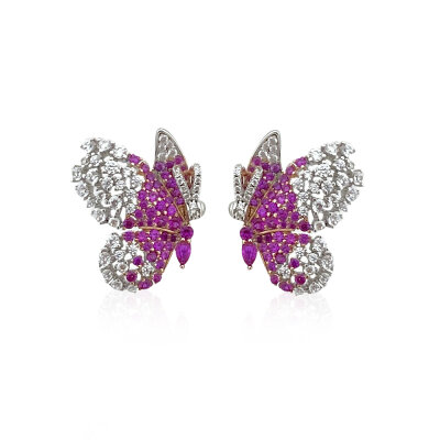 Pink Butterfly Earrings - by Eda Çetin