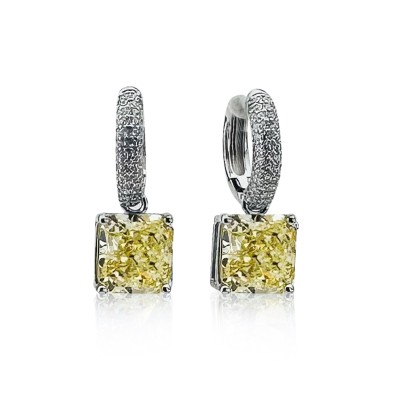 Royal Cut Earrings - Medium Size - Thumbnail