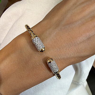 Royal Cute Cuff - by Eda Çetin