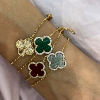 by Eda Çetin - Single Clover Bracelet (1)
