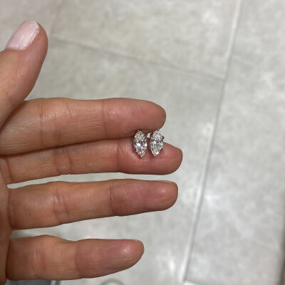 Solene Moissanite Marquise Earrings - Mini - by Eda Çetin