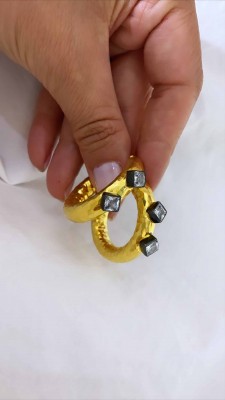 Special Design Hoop Earrings - Thumbnail